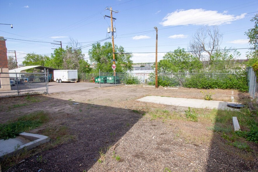 882-884 S Lipan St, Denver, CO à louer - Photo du bâtiment - Image 2 de 3