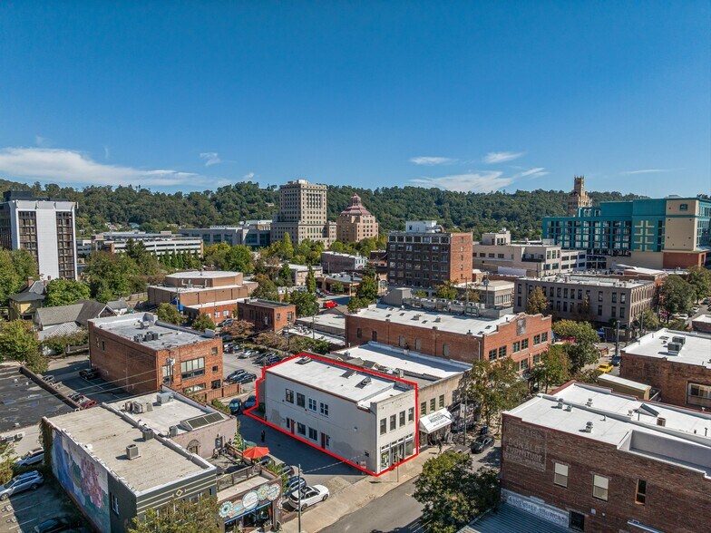 58 Broadway St, Asheville, NC à vendre - Photo du bâtiment - Image 3 de 39