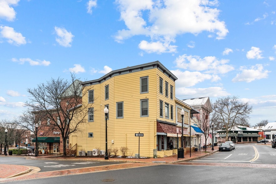 775-777 Station St, Herndon, VA for sale - Building Photo - Image 3 of 49