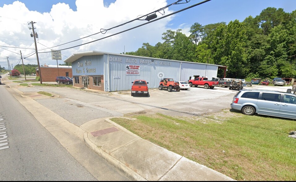 602 Martin St N, Pell City, AL for sale - Building Photo - Image 2 of 7