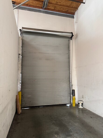 9220-9268 1/2 Hall Rd, Downey, CA à louer - Photo intérieure - Image 3 de 9