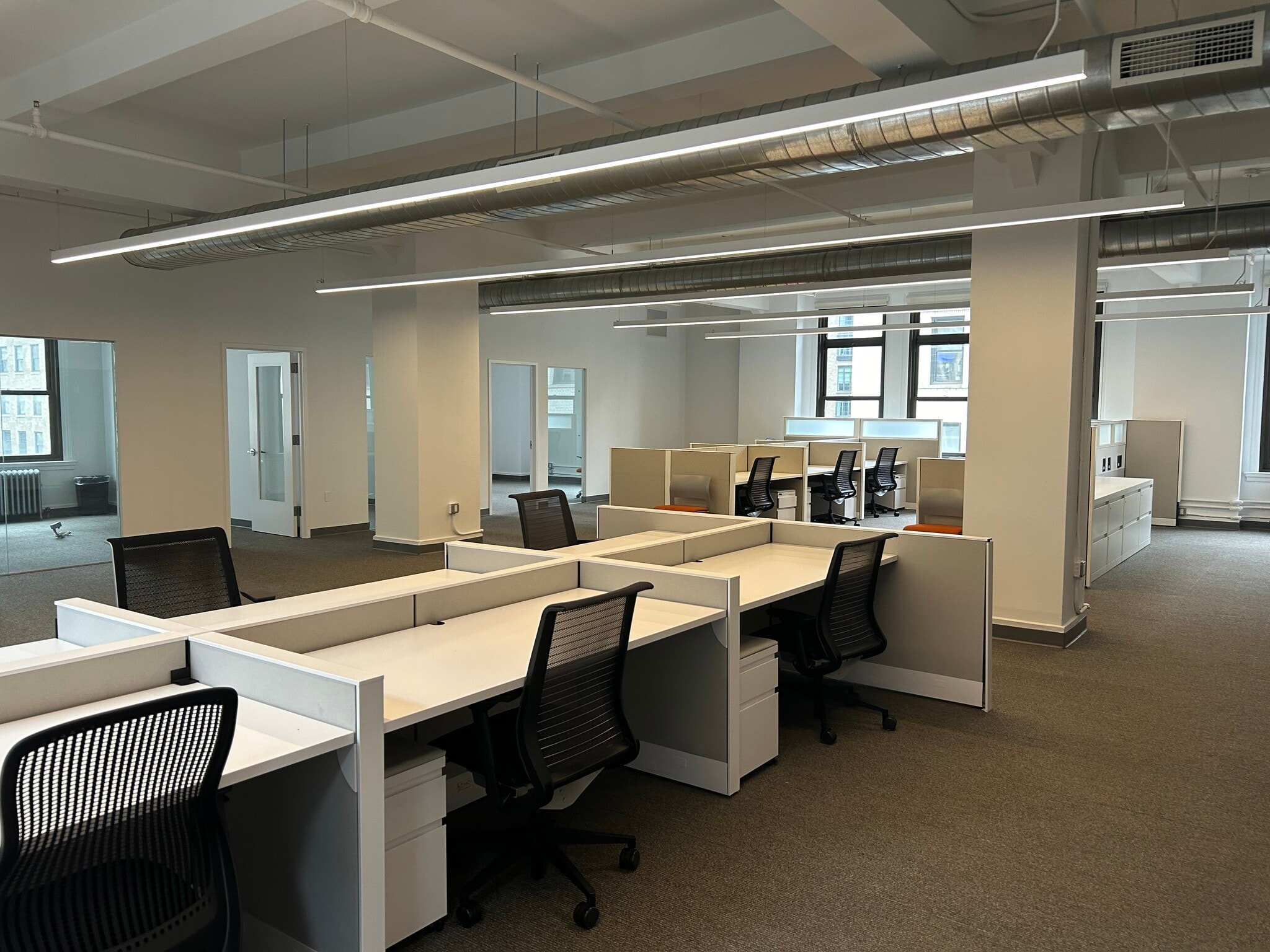 381 Park Ave S, New York, NY for lease Interior Photo- Image 1 of 6