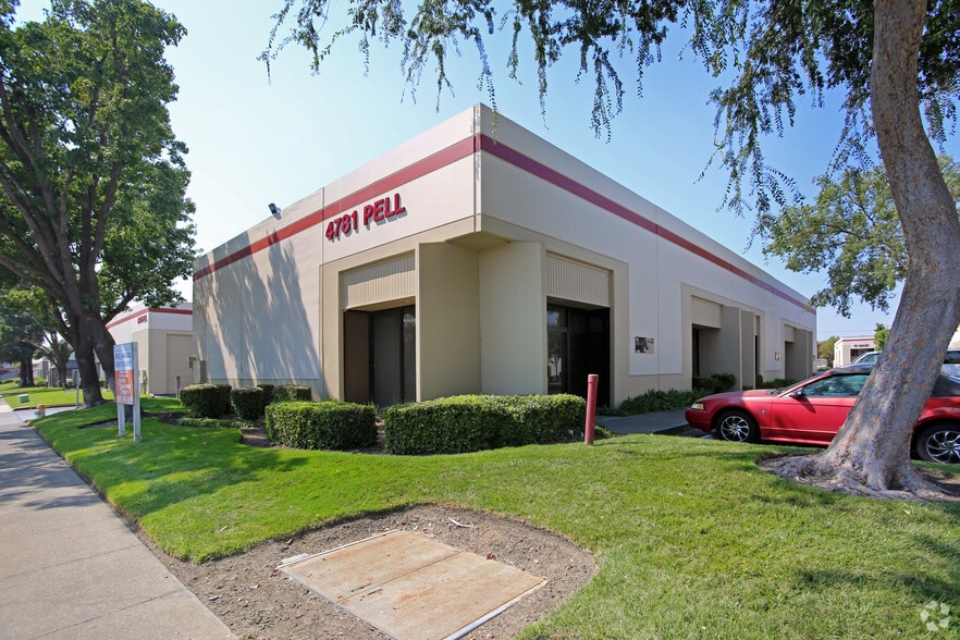 4781 Pell Dr, Sacramento, CA for lease - Primary Photo - Image 1 of 6