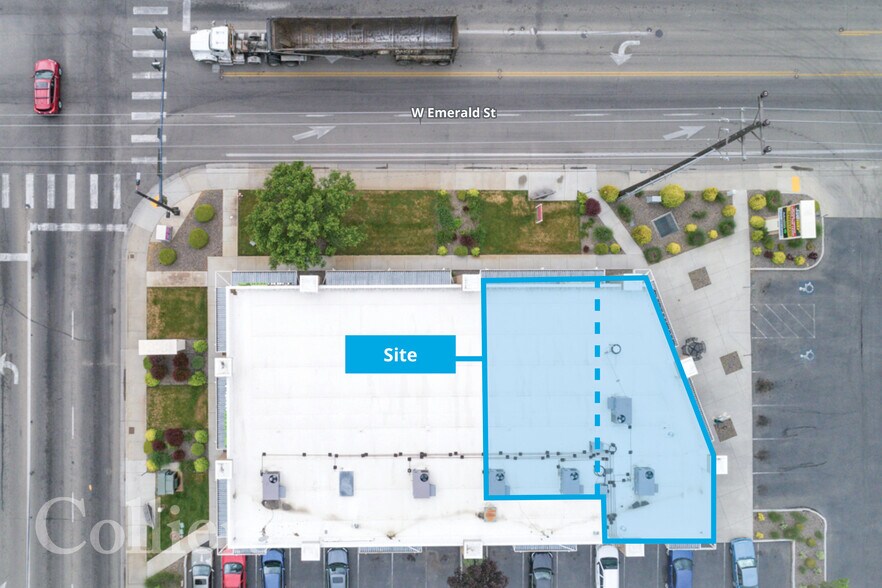 5006 W Emerald St, Boise, ID à louer - Photo du bâtiment - Image 2 de 9