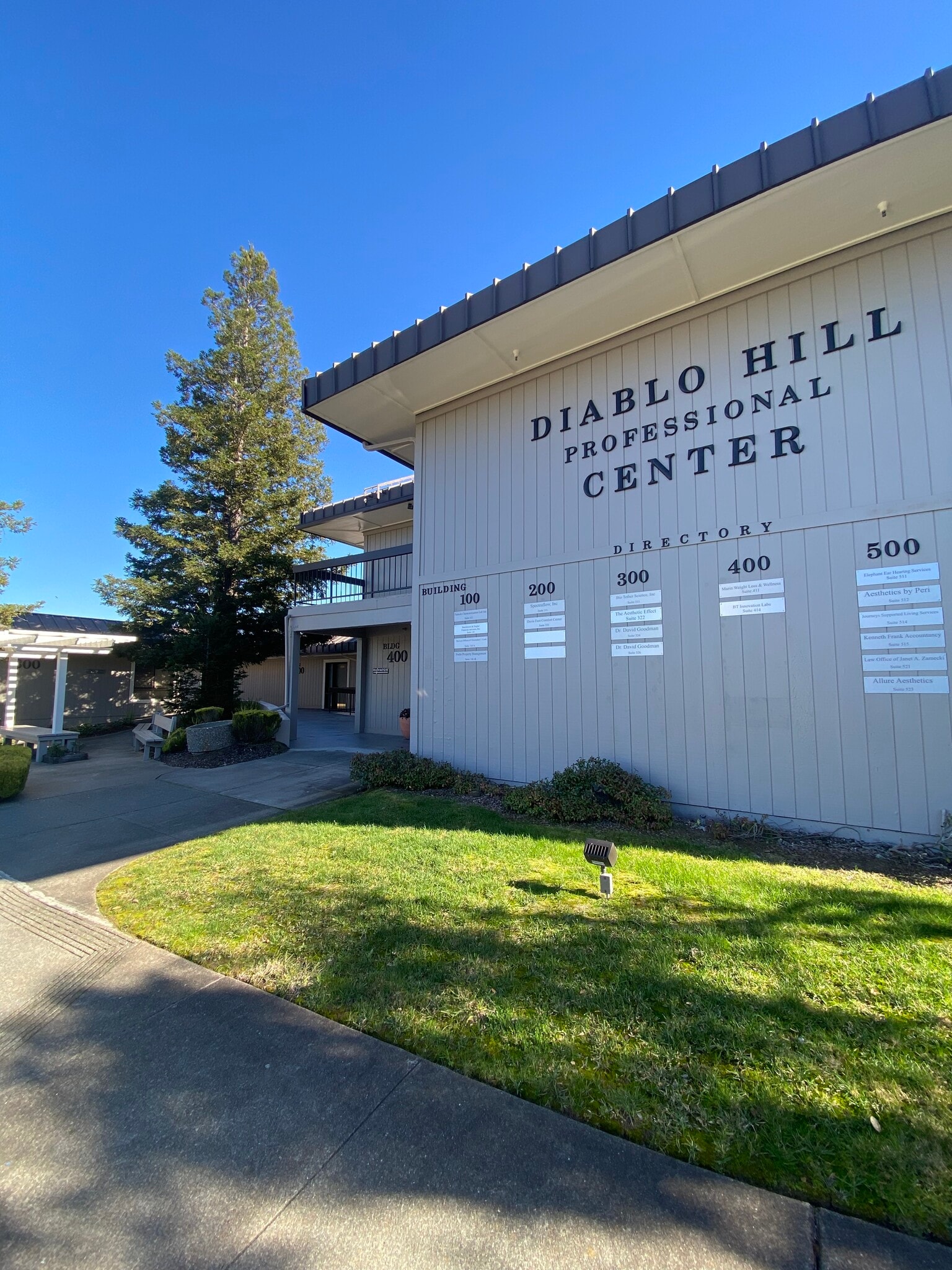 100 Professional Center Dr, Novato, CA for lease Building Photo- Image 1 of 10