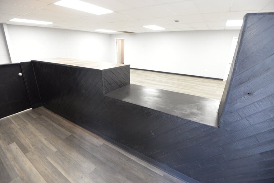 4652B Jonesboro Rd, Forest Park, GA for sale - Building Photo - Image 3 of 19