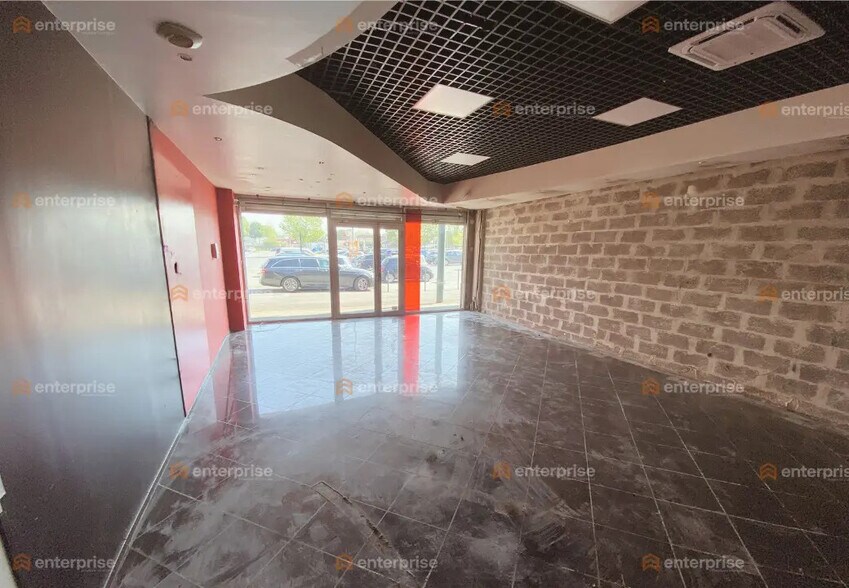 Commerce de détail dans Loos à louer - Photo intérieure - Image 3 de 4