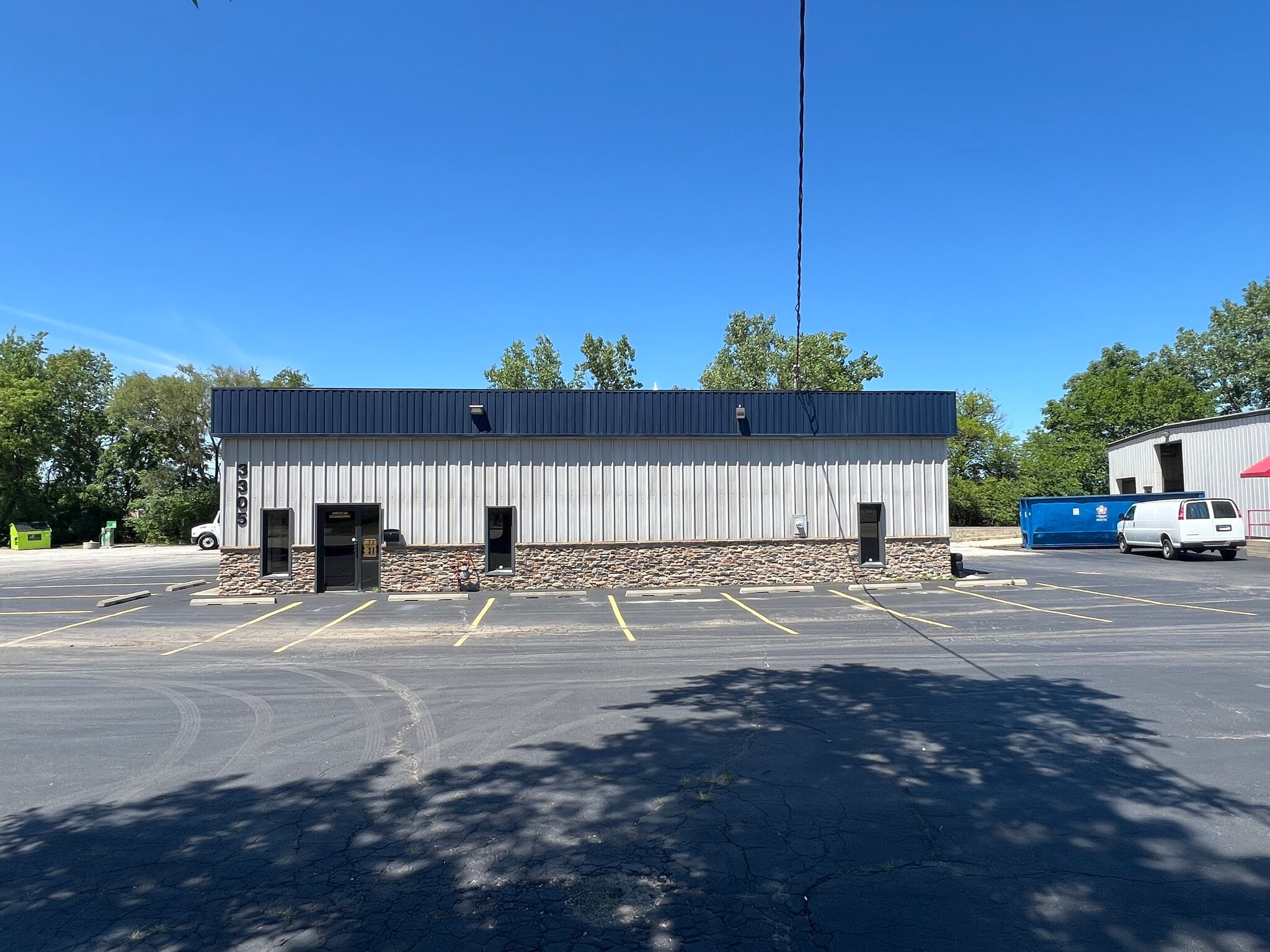 3305 E Washington Blvd, Fort Wayne, IN for lease Primary Photo- Image 1 of 7