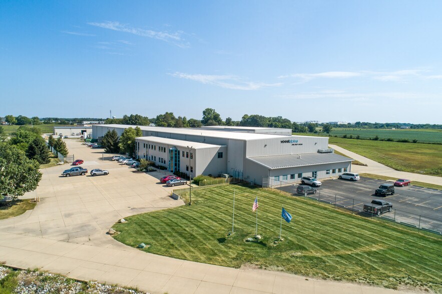 3709 US Highway 52, Lafayette, IN à vendre - Photo du bâtiment - Image 1 de 11
