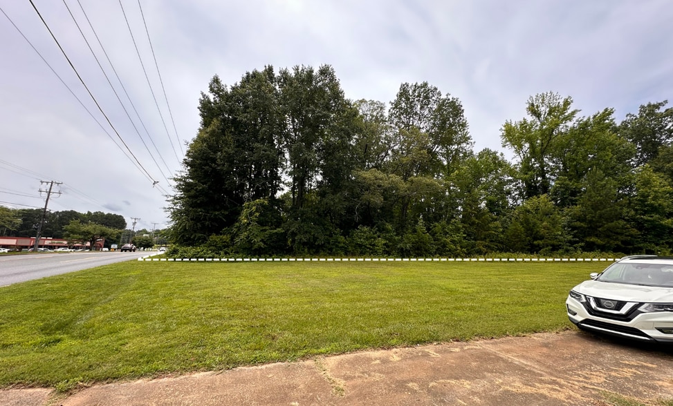 000 Union Rd, Gastonia, NC for sale - Building Photo - Image 3 of 6