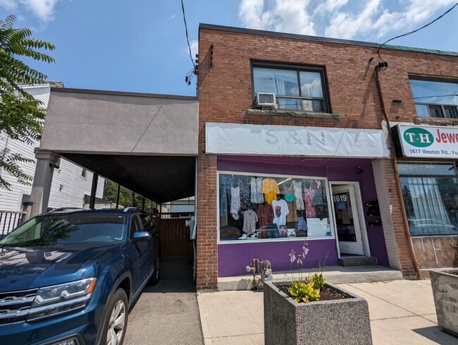 More details for 1619 Weston Rd, Toronto, ON - Retail for Lease
