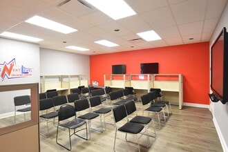 1377 Providence Rd, Brandon, FL for lease Interior Photo- Image 2 of 24