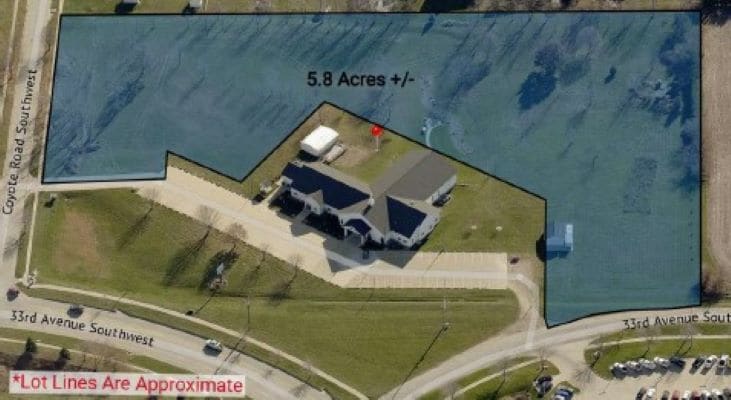 Coyote Rd SW, Cedar Rapids, IA for sale - Building Photo - Image 2 of 2