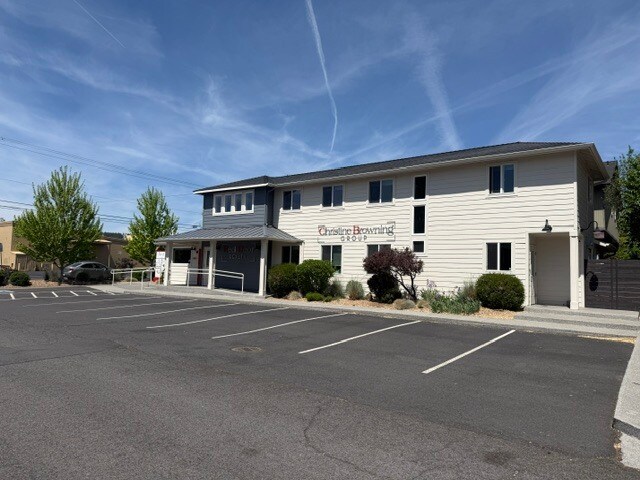 Plus de détails pour 1860 NE 4th St, Bend, OR - Bureau à louer