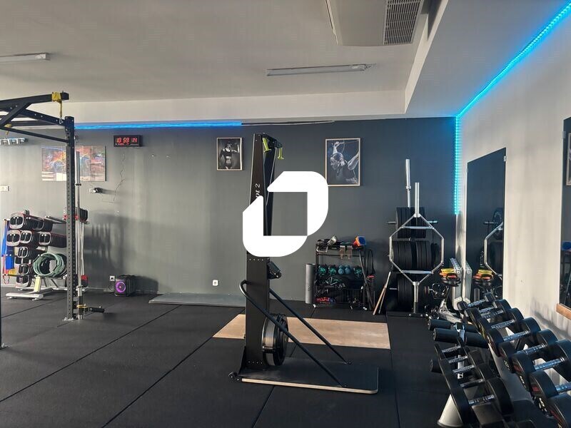 Flex in Eysines for lease Interior Photo- Image 1 of 11