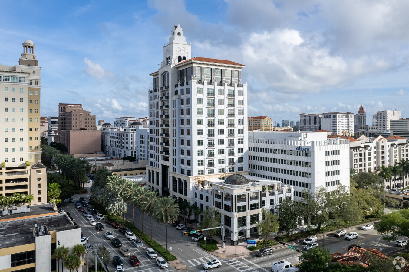 396 Alhambra Cir, Coral Gables, FL à louer Photo du bâtiment- Image 1 de 12