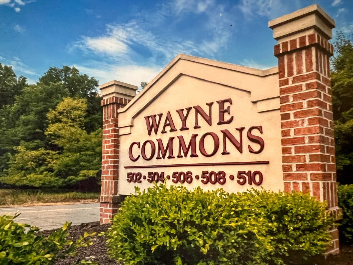 504 Hamburg Tpke, Wayne, NJ 07470 - Unité B102 - - Photo intérieure - Image 2 of 10