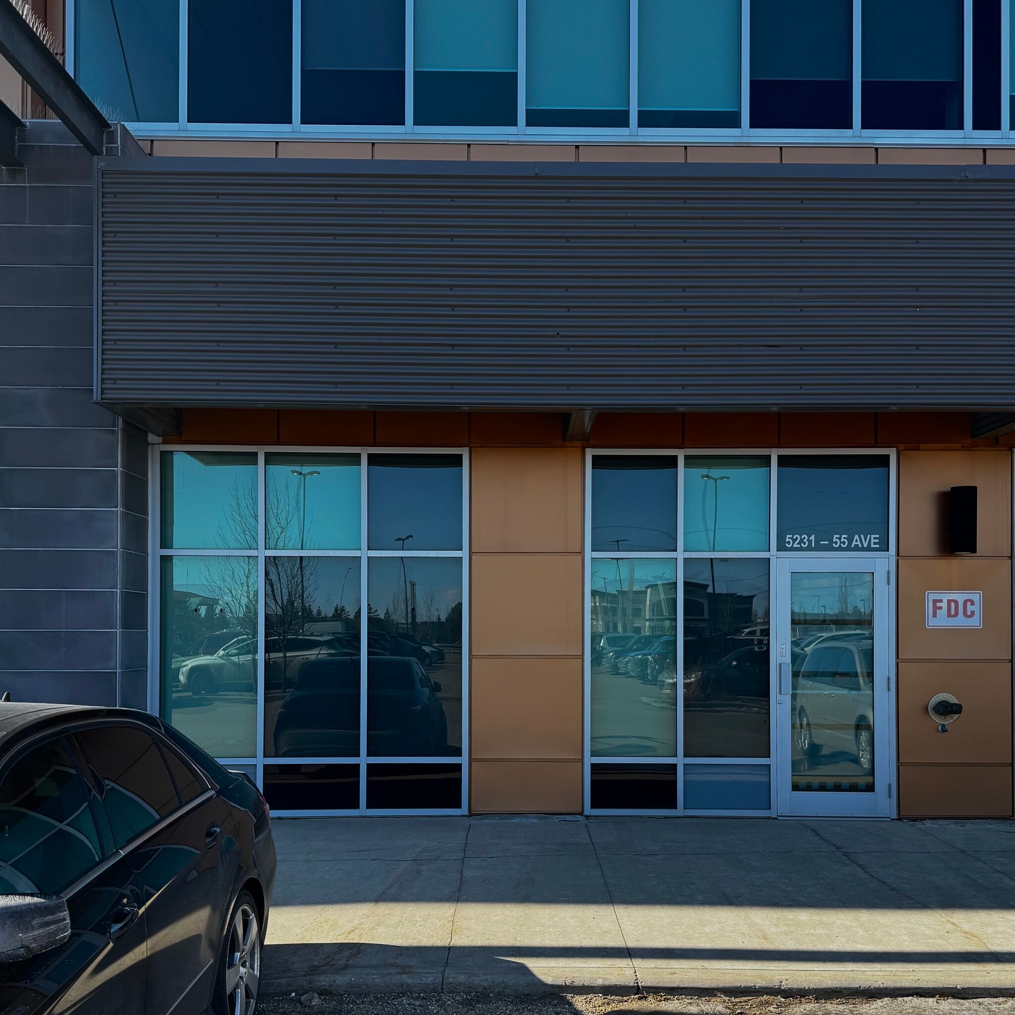 5103-5177 55 Ave NW, Edmonton, AB à louer Photo intérieure- Image 1 de 1