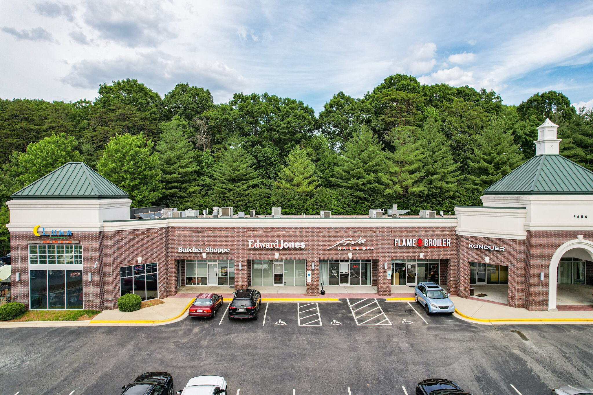 3606 N Elm St, Greensboro, NC for lease Building Photo- Image 1 of 10