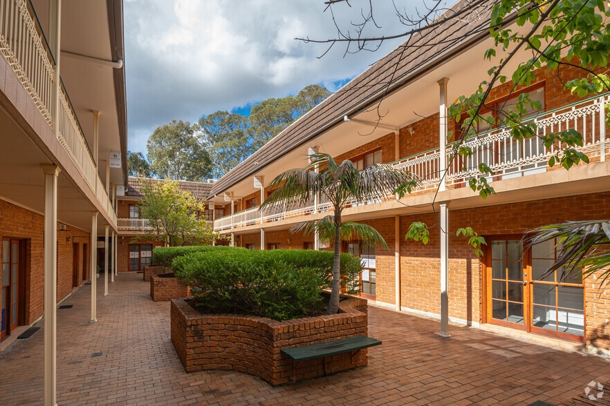35 Old Northern Rd, Baulkham Hills for sale - Building Photo - Image 2 of 3
