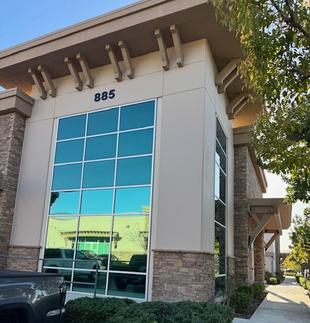 More details for 885 Patriot Dr, Moorpark, CA - Office for Lease
