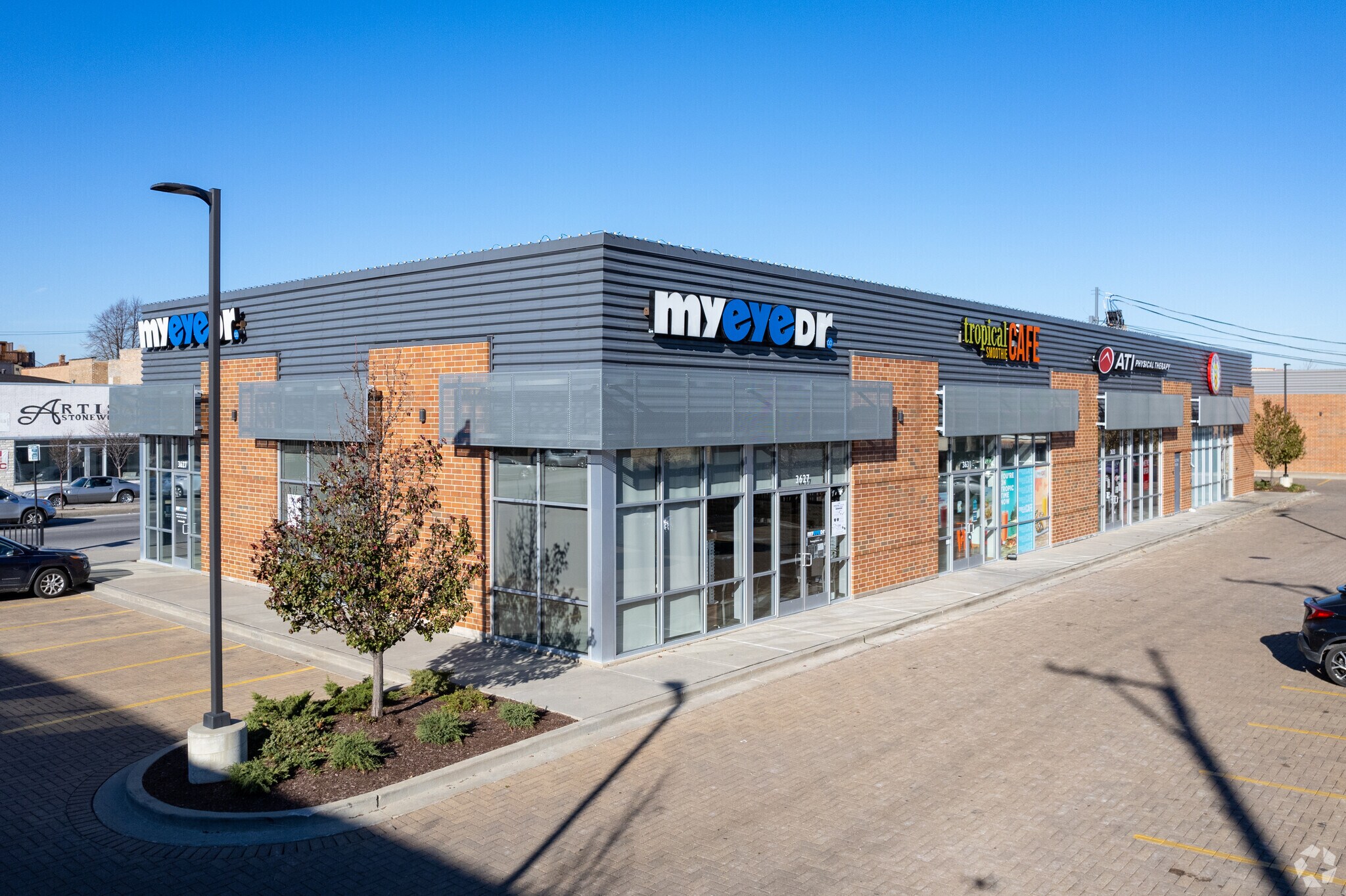 3621-3651 N Western Ave, Chicago, IL for lease Building Photo- Image 1 of 19