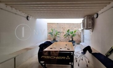 Office/Retail in Barcelona, Barcelona for lease Interior Photo- Image 1 of 8