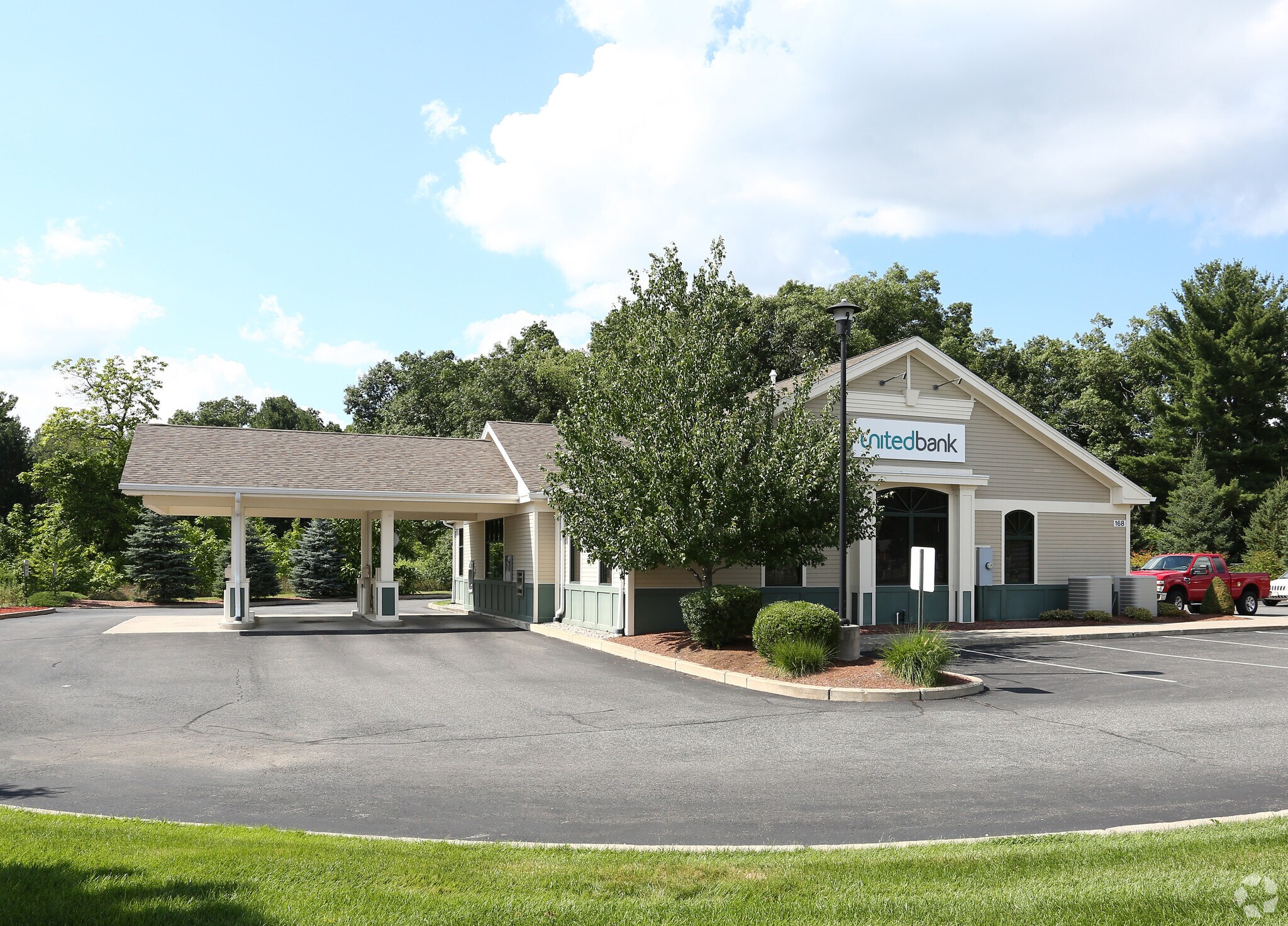 168 Southampton Rd, Westfield, MA for lease Primary Photo- Image 1 of 5