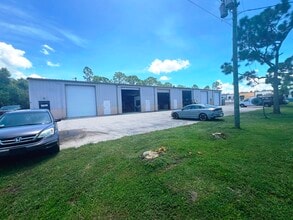 6120 Idlewild St, Fort Myers, FL for lease Building Photo- Image 1 of 4