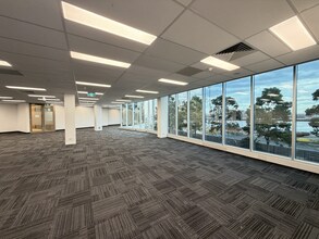672 Lorimer St, Port Melbourne for lease Interior Photo- Image 2 of 8