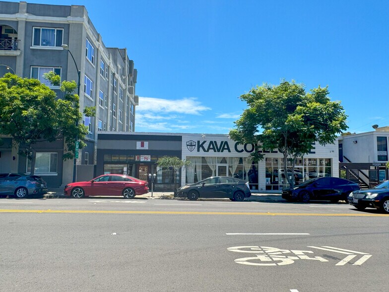 1727 University Ave, San Diego, CA à louer - Photo du bâtiment - Image 3 de 4