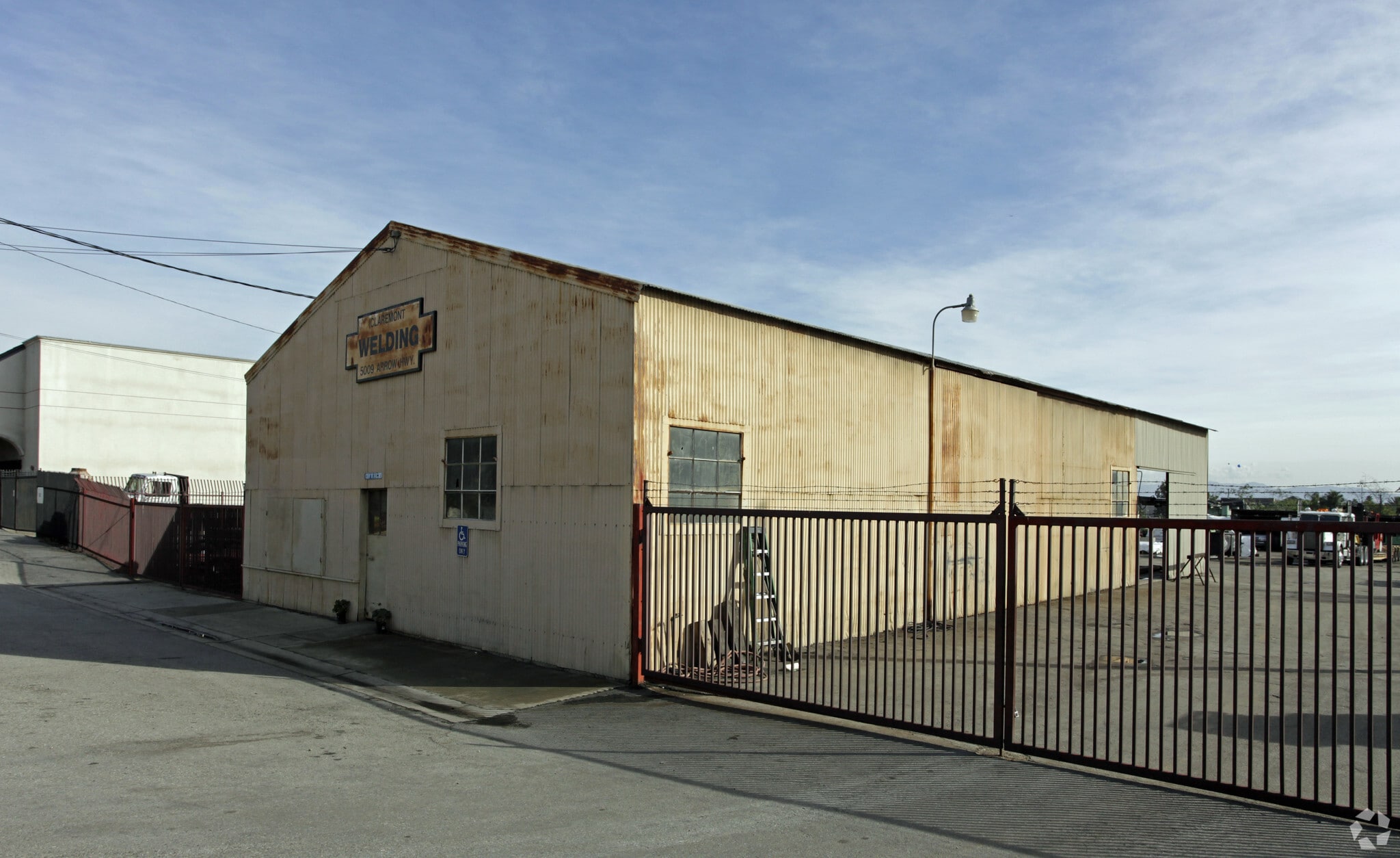 5009 Arrow Hwy, Montclair, CA for lease Primary Photo- Image 1 of 6