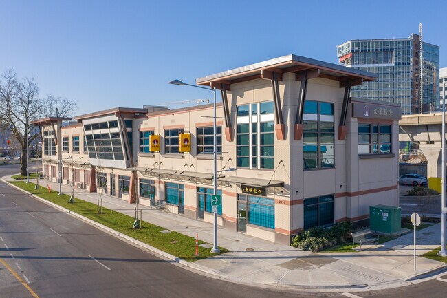 Plus de détails pour 2899 No 3 Rd, Richmond, BC - Commerce de détail à vendre