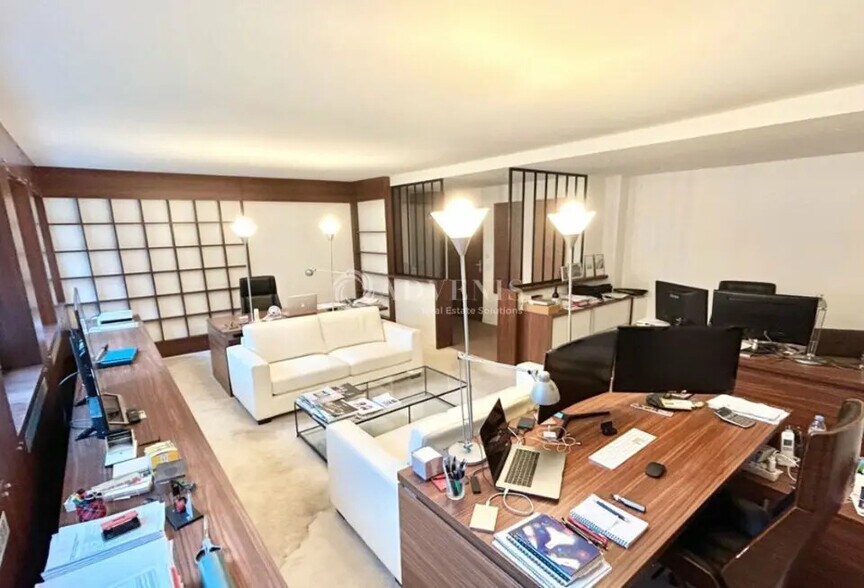 Bureau dans Paris à vendre - Photo du bâtiment - Image 3 de 5