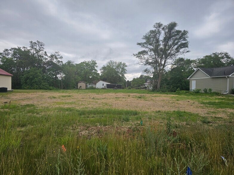 4924 E Pickard St, Mount Pleasant, MI à vendre - Photo du bâtiment - Image 3 de 5