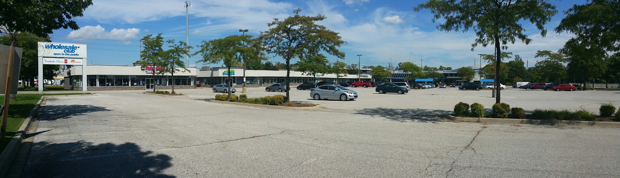 2950 Dougall Ave, Windsor, ON à vendre Photo du bâtiment- Image 1 de 1