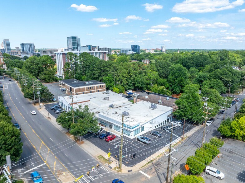 1431 South Blvd, Charlotte, NC à louer - Aérien - Image 1 de 5