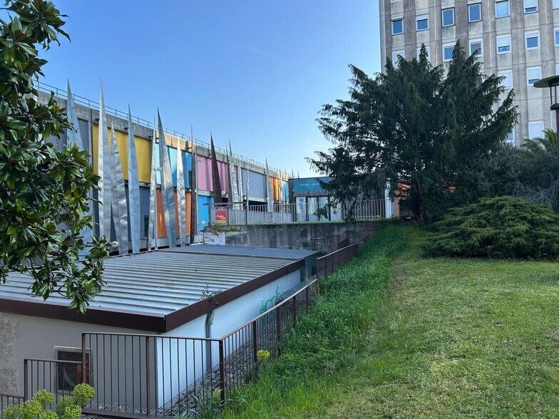 3 Rue Docteur Zamenhof, Nantes à louer - Photo du bâtiment - Image 3 de 14