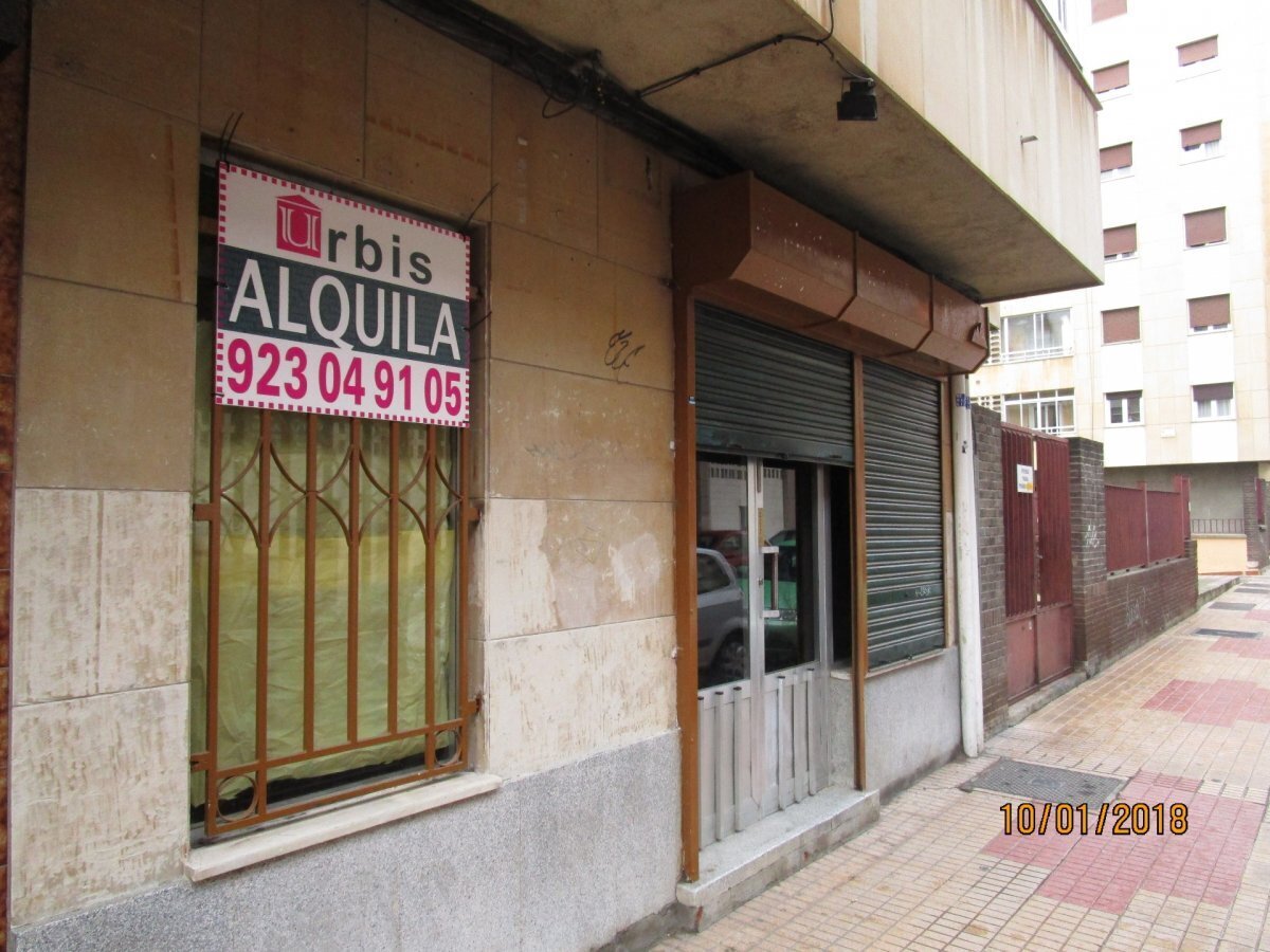 Retail in Salamanca, Salamanca for lease Building Photo- Image 1 of 12