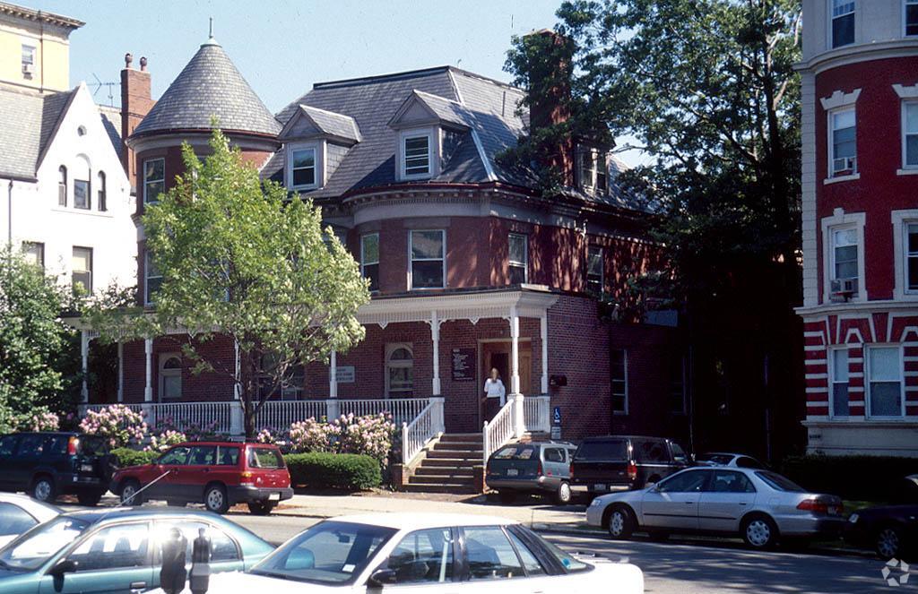 1583 Beacon St, Brookline, MA for lease Primary Photo- Image 1 of 36