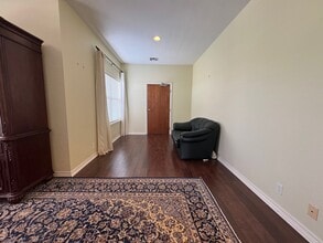 1213 Ranch Road 620 S, Lakeway, TX for lease Interior Photo- Image 1 of 8