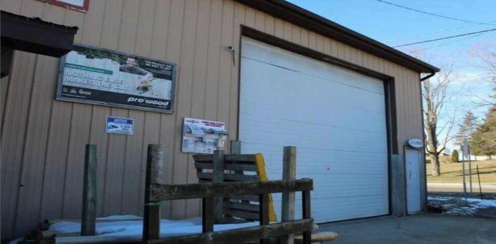 117 U.S. 23 Hwy, Harrisville, MI à vendre - Photo du bâtiment - Image 2 de 12
