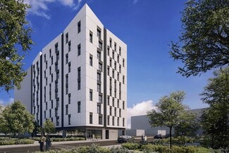 Plus de détails pour Multi-résidentiel à vendre