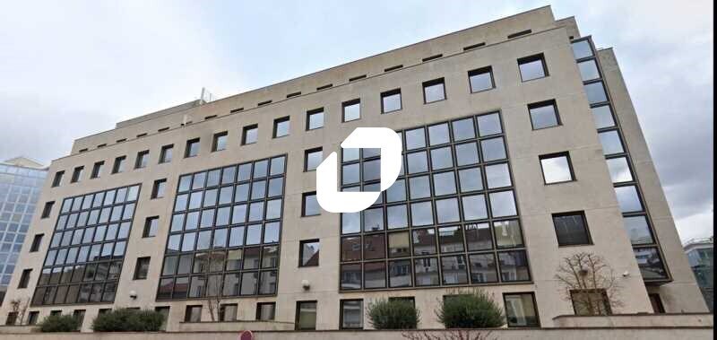 30 Rue Pasteur, Suresnes à louer - Photo du bâtiment - Image 1 de 9