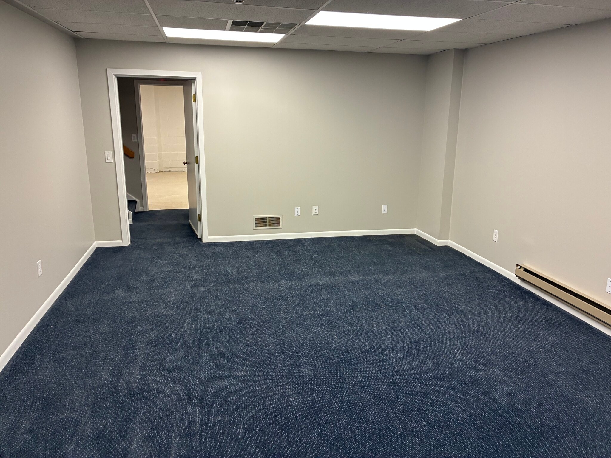 101 Sully's Trail, Pittsford, NY for lease Interior Photo- Image 1 of 7
