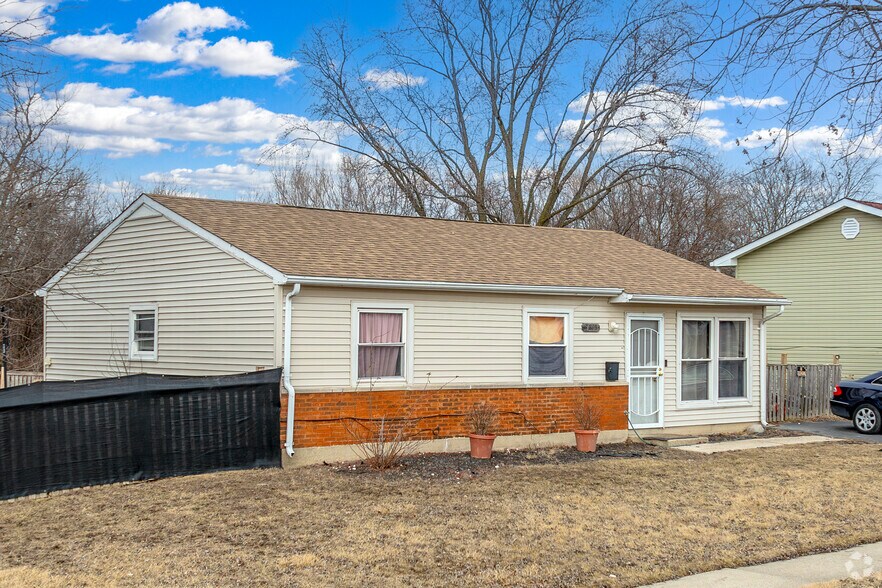 3811 171st St, Country Club Hills, IL for sale - Primary Photo - Image 1 of 4