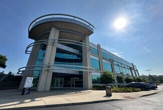 Plus de détails pour 1740 Langdon Farm Rd, Cincinnati, OH - Bureau à louer