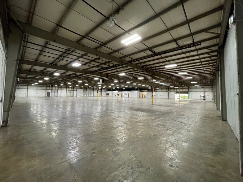 1201 Antioch Pike, Nashville, TN à louer - Photo du bâtiment - Image 3 de 3