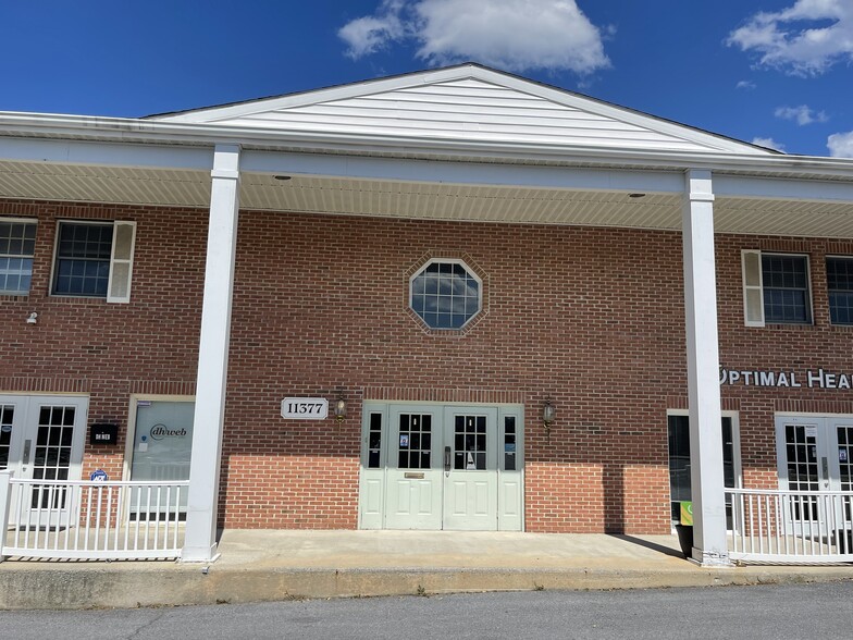 11377 Robinwood Dr, Hagerstown, MD for lease - Building Photo - Image 1 of 13