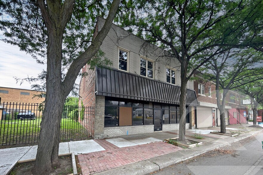 14522 E Jefferson Ave, Detroit, MI à vendre - Photo du bâtiment - Image 1 de 1
